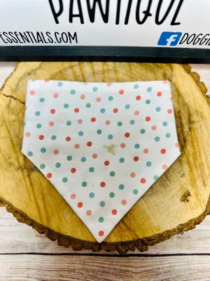 Buzzin’ Around Over the Collar Bandana