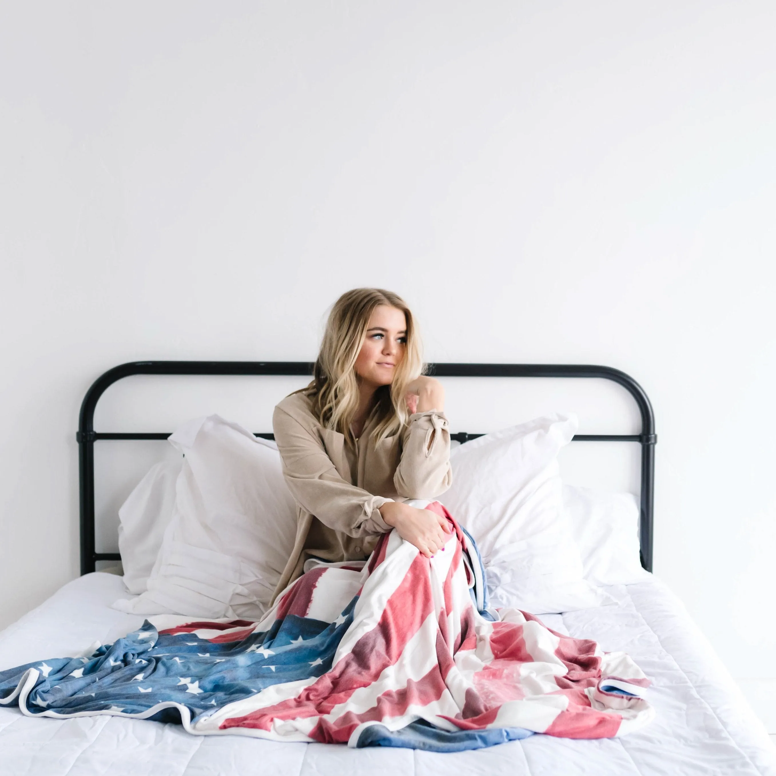 Copper Pearl Three-Layer Jumbo Quilt | Patriot