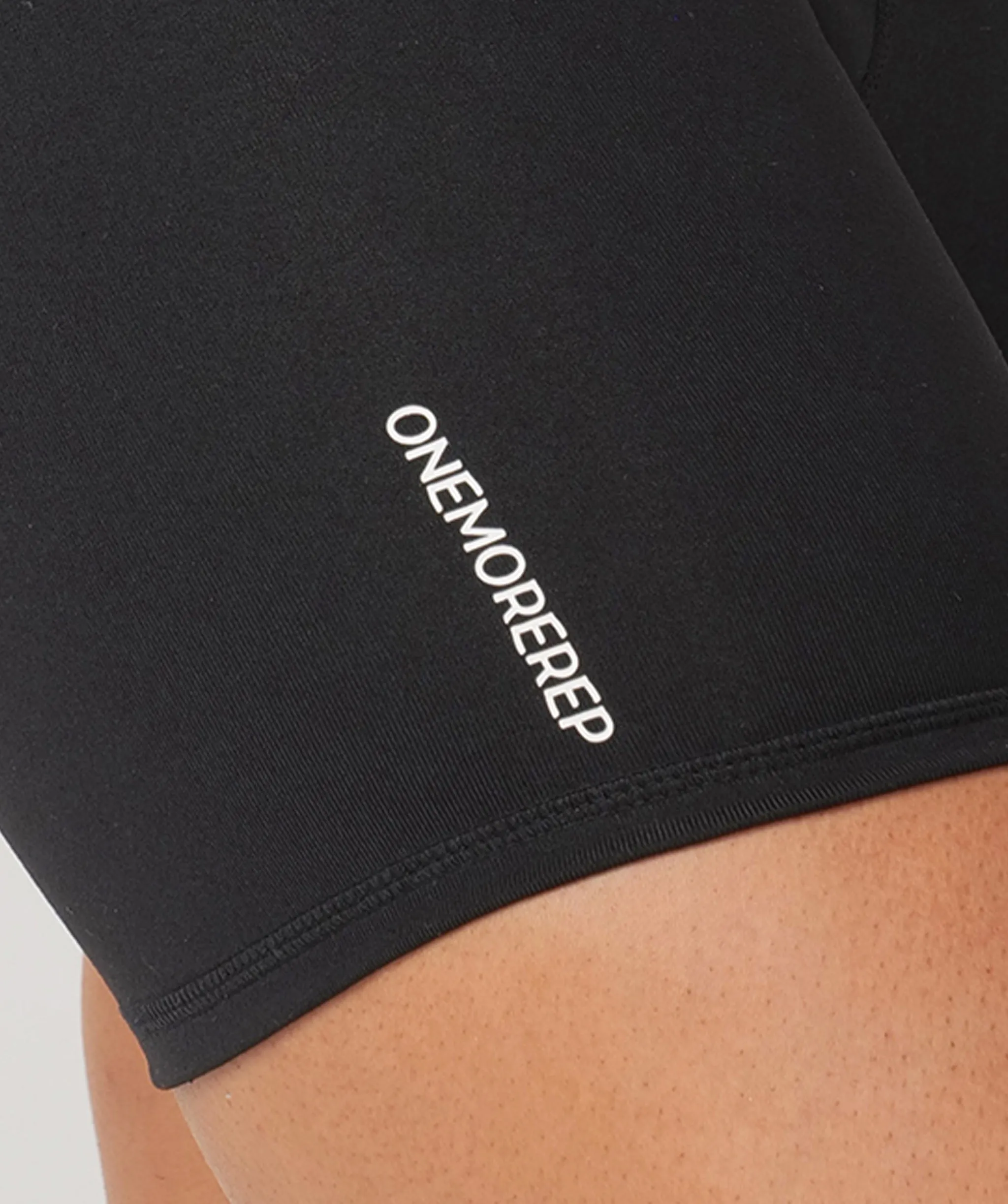 Core Booty Shorts Black