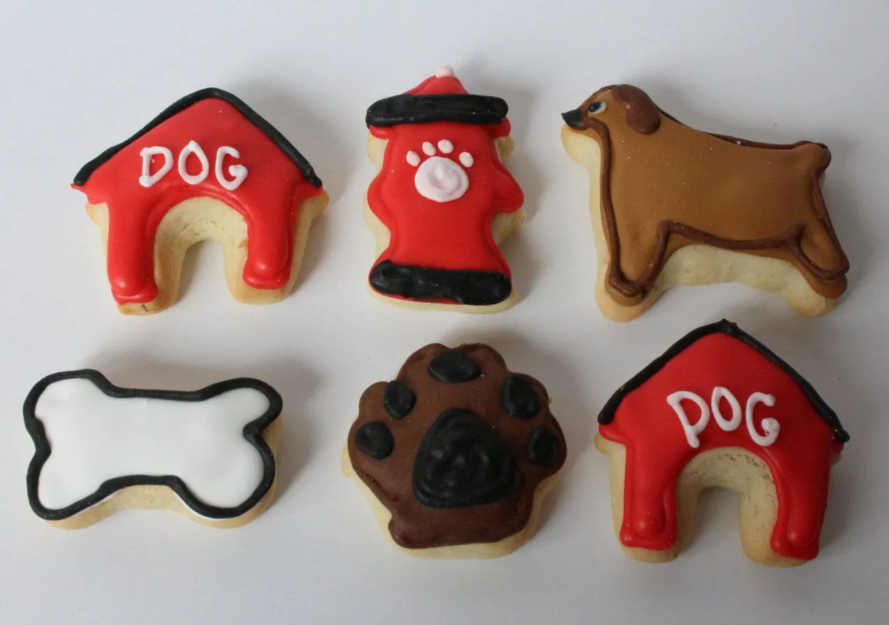 Happy Hound Mini Cookie Cutter Set -Set includes dog, dog house, fire hydrant, bone, and paw.
