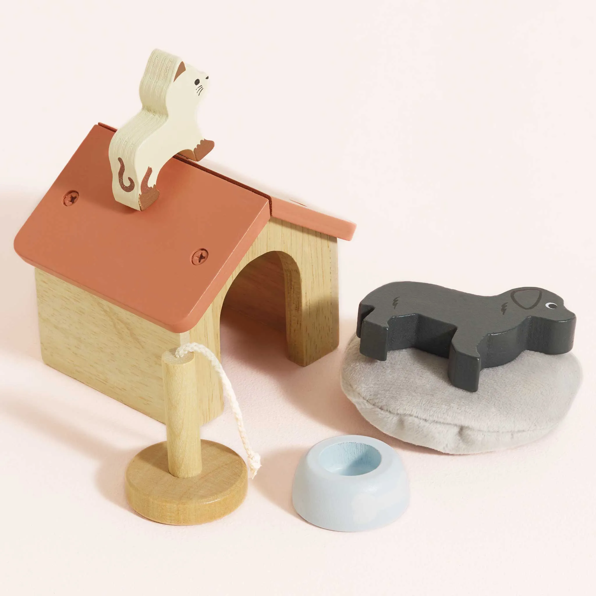 Le Toy Van Doll's House Pet Set
