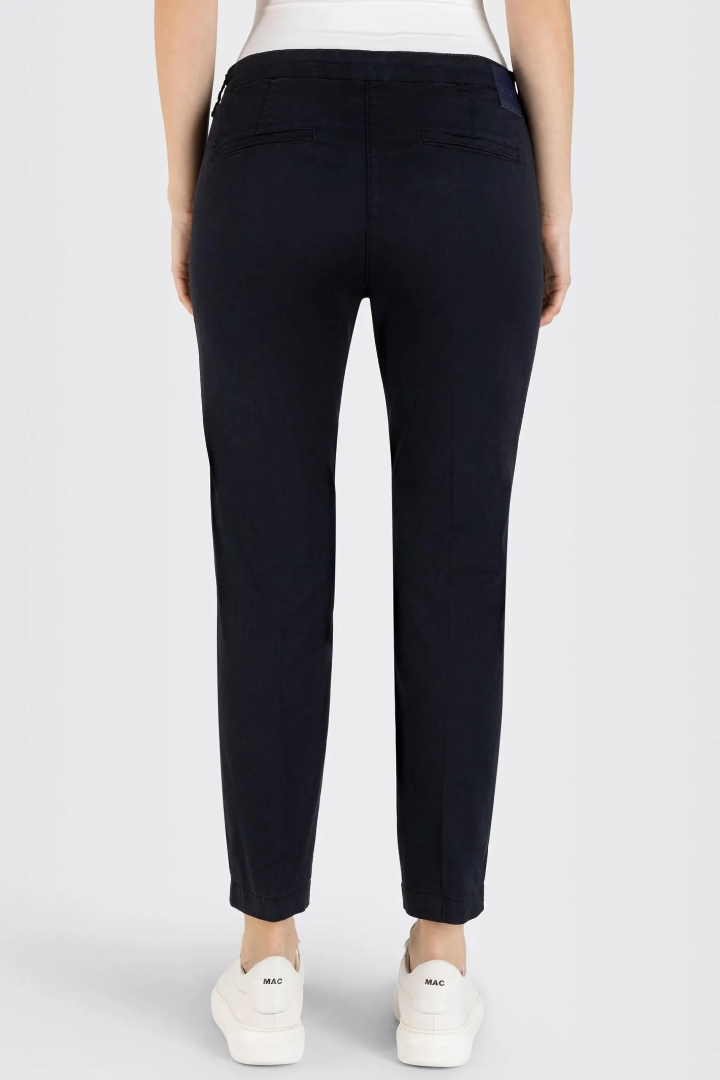Mac 3075-00-0434L 198R Dark Blue Authentic Stretch Gabardine Turn Up Chino Trousers