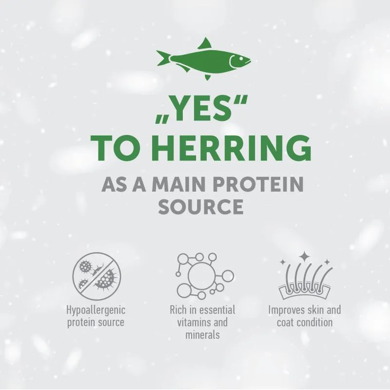 Nature's Protection Superior Care complementary grain free feed - snacks to support immune health with herring for adult dogs