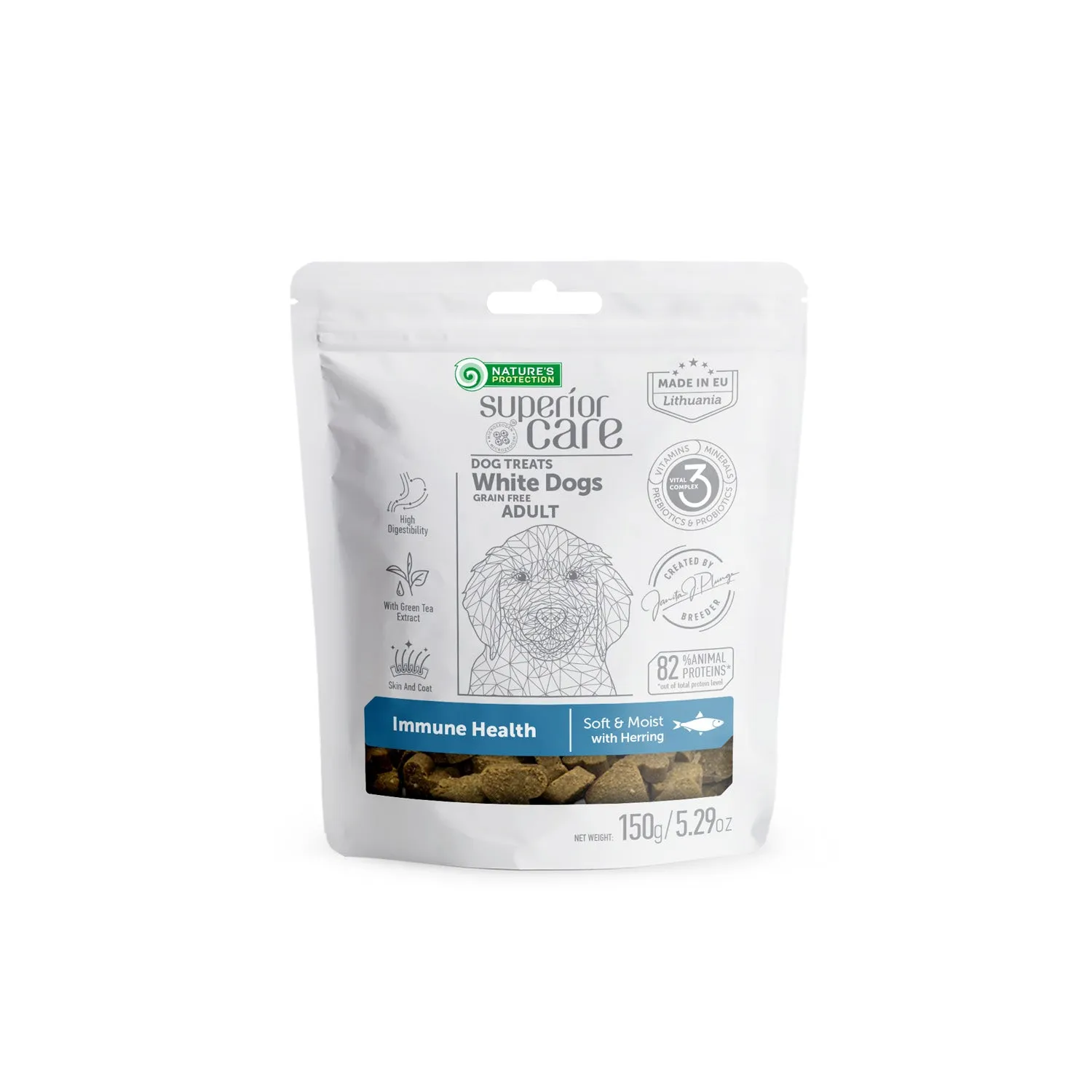 Nature's Protection Superior Care complementary grain free feed - snacks to support immune health with herring for adult dogs