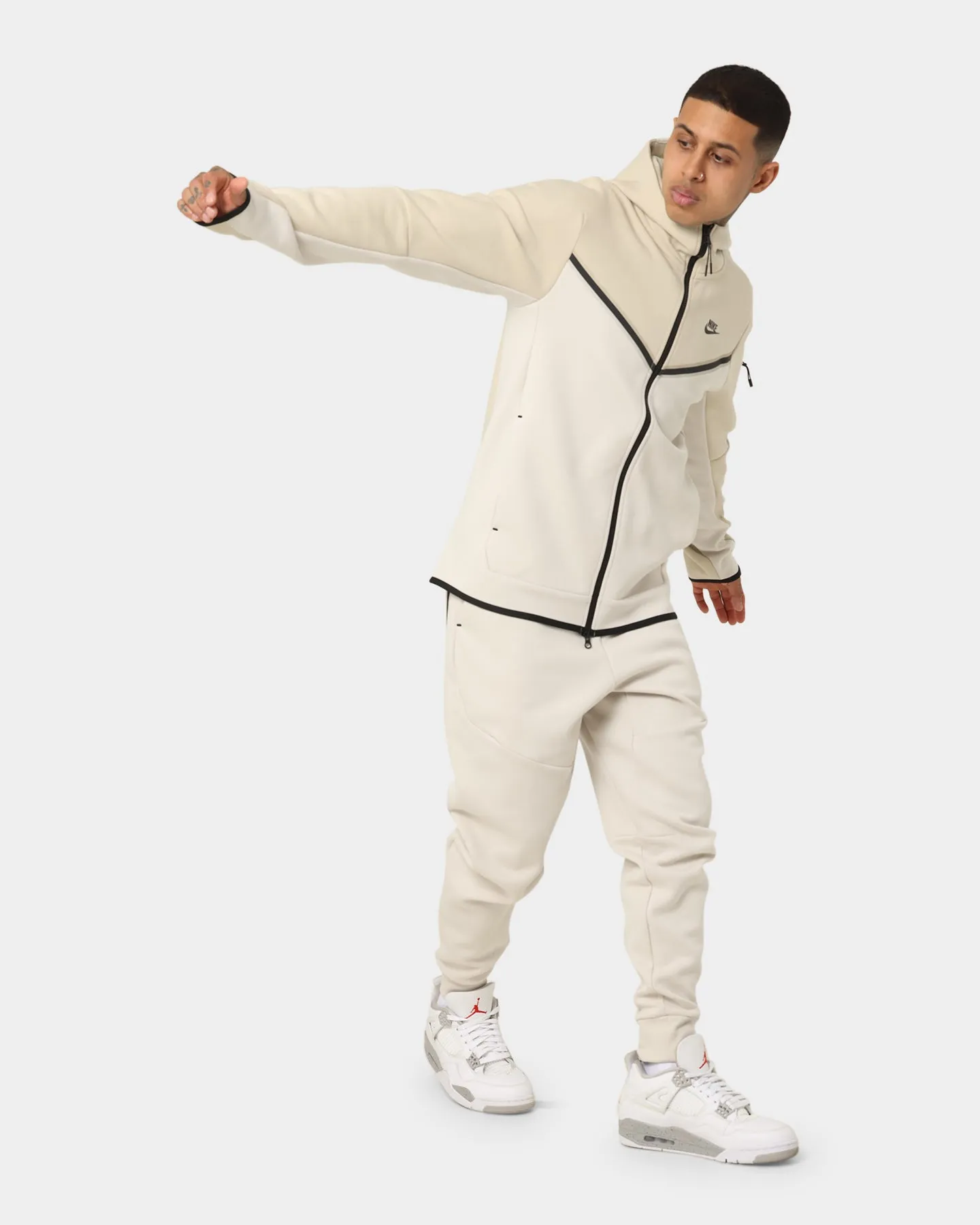 Nike Sportswear Tech Fleece Joggers Light Orewood Brown