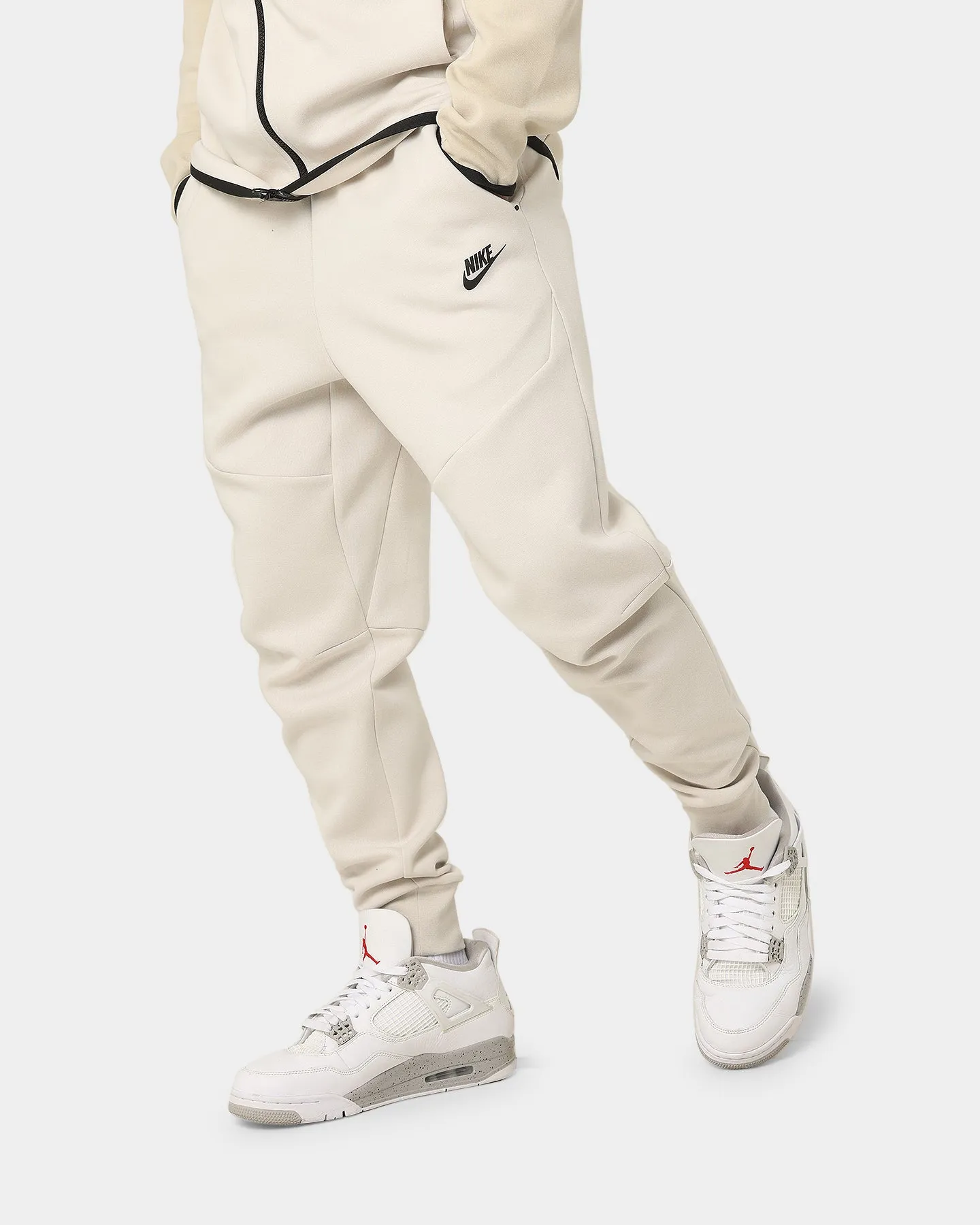 Nike Sportswear Tech Fleece Joggers Light Orewood Brown