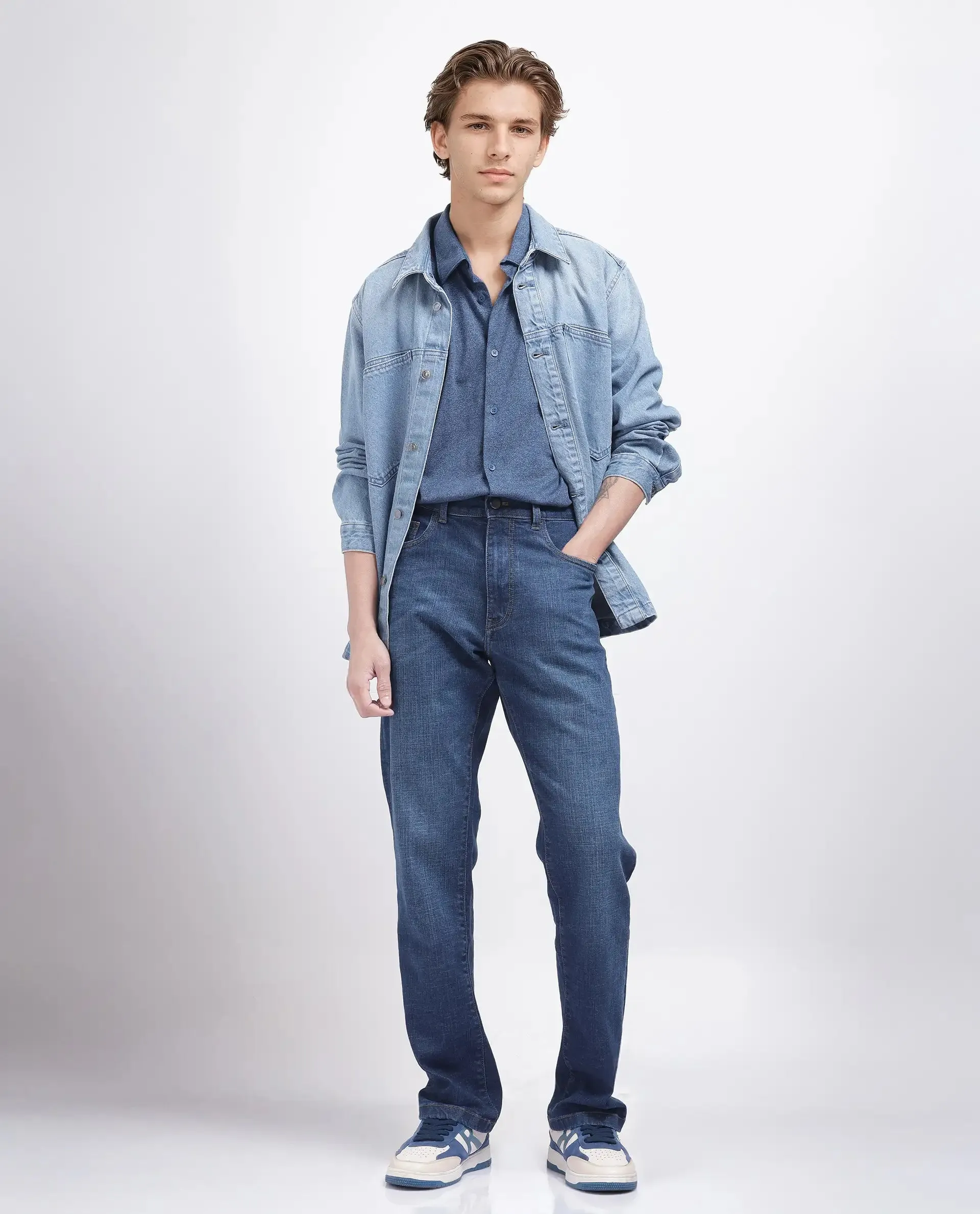 Rare Rabbit Men Axel Blue Cotton Blend Fabric Button And Zip Closure Plain Jeans
