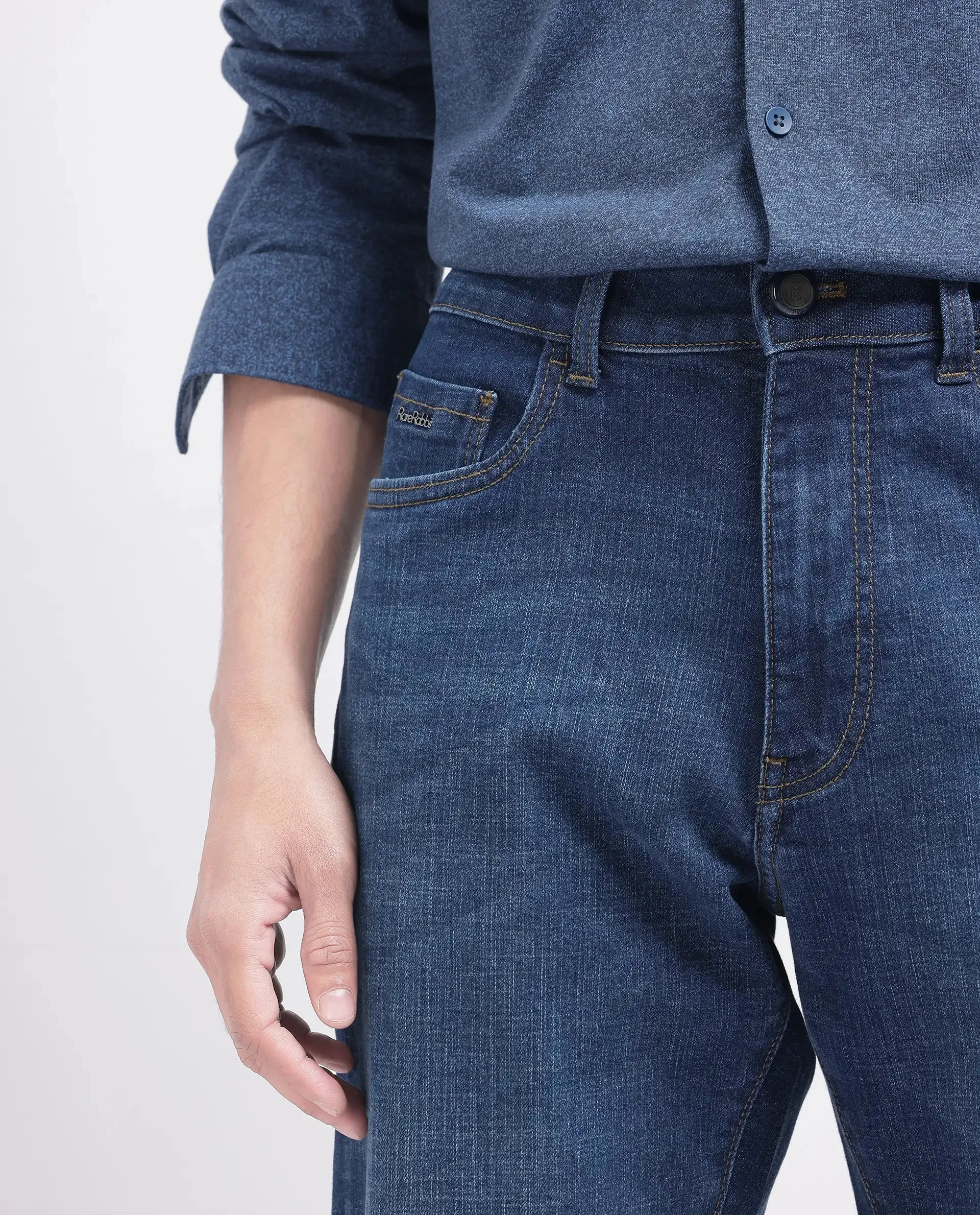 Rare Rabbit Men Axel Blue Cotton Blend Fabric Button And Zip Closure Plain Jeans