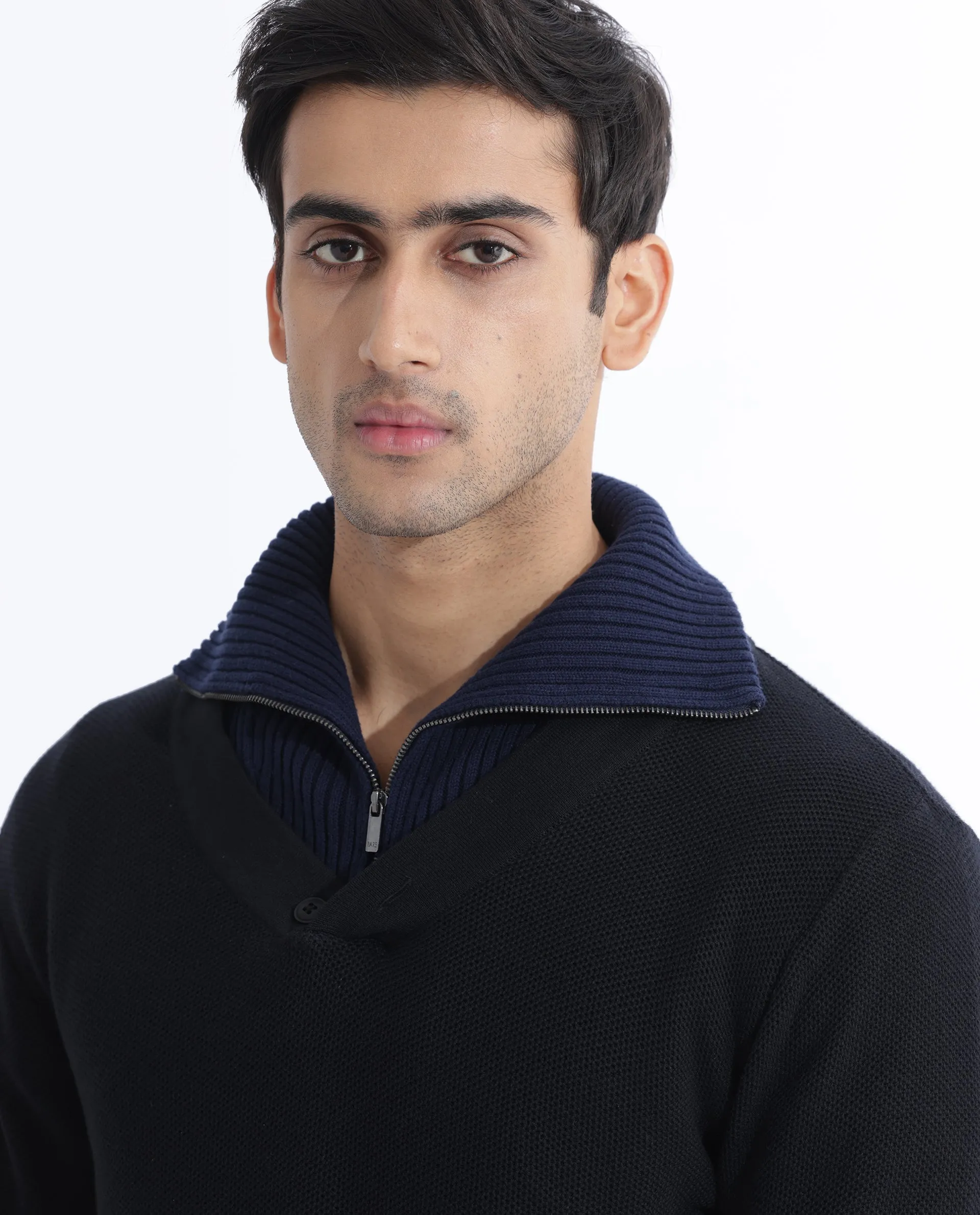 Rare Rabbit Mens Breeze Black Sweater Full Sleeve V-Neck Solid
