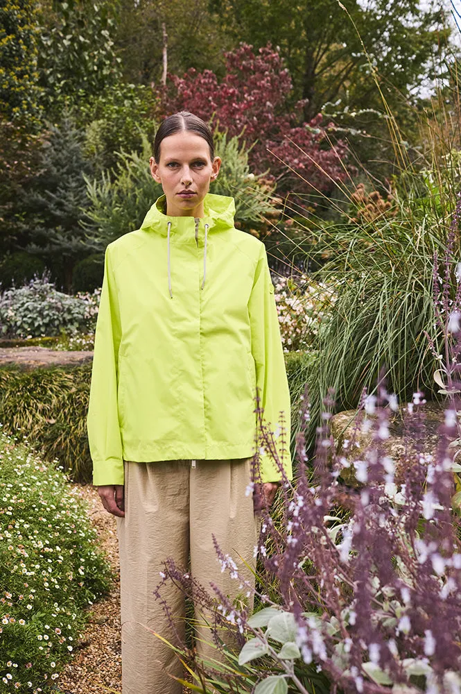 Tant Dhuda Evening Primrose Short Raincoat