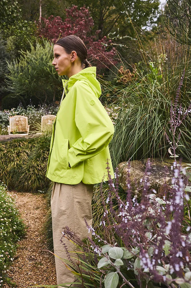 Tant Dhuda Evening Primrose Short Raincoat