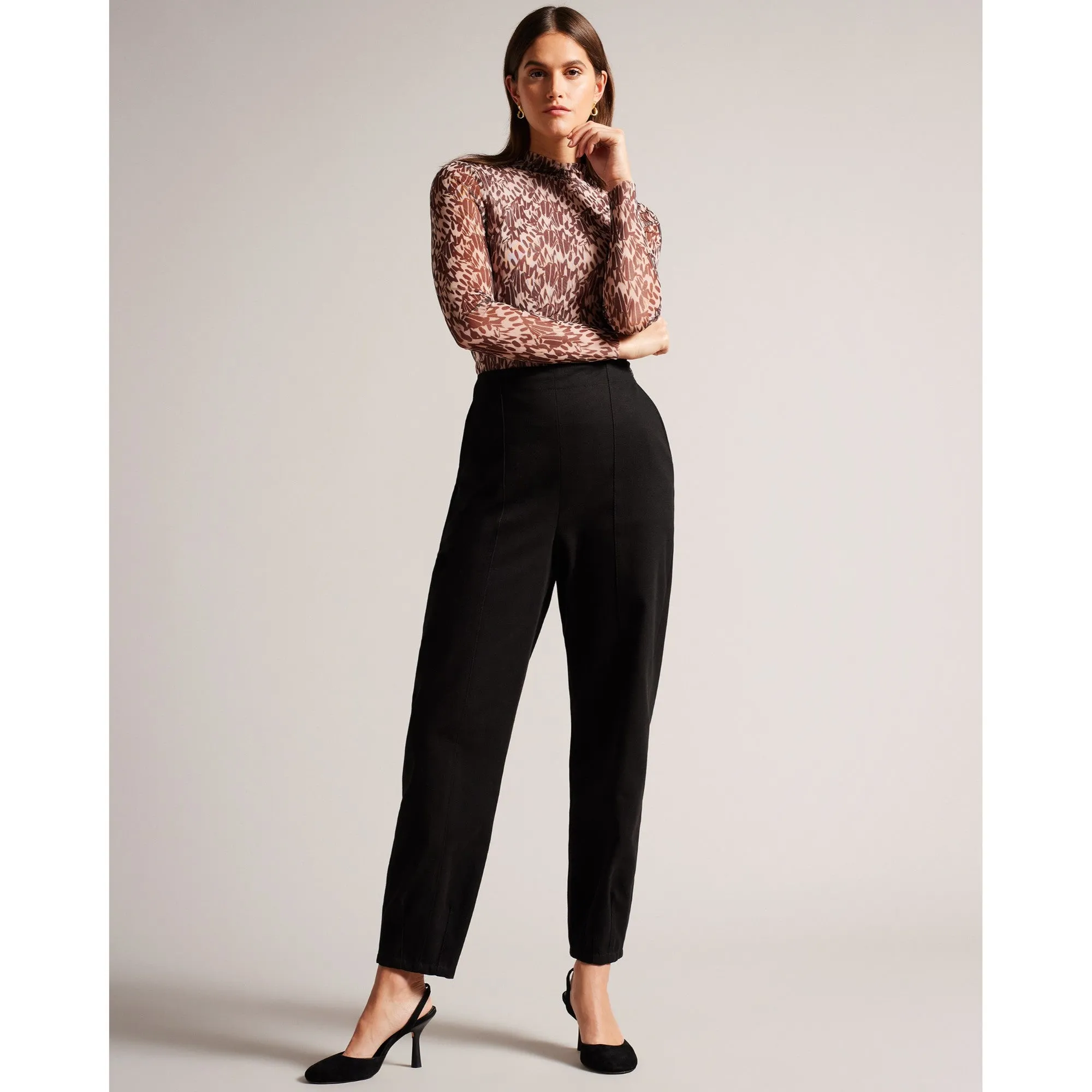 Women Wmt-Eliona-Barrel Trouser With Pin Tuck Detail - Black